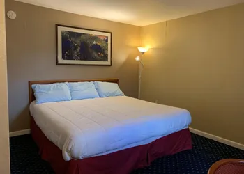 Scottish Inns Fayetteville hotel thumbnail 7