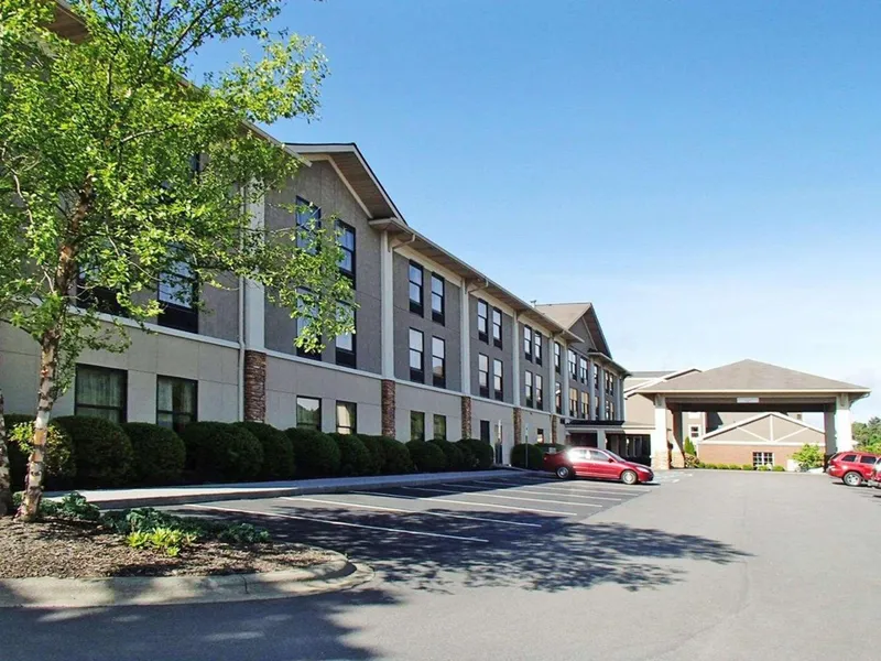 Quality Inn & Suites Boone - University Area hotel detail image 2