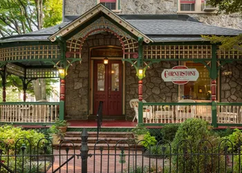 Cornerstone Bed and Breakfast hotel thumbnail 2