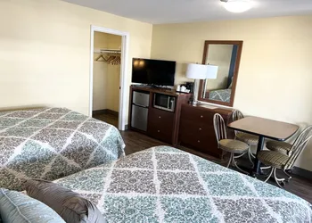 Scarborough Beach Motel hotel thumbnail 8