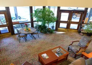 The Inn at Houndslake hotel thumbnail 5