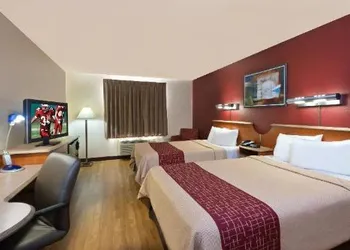 Red Roof Inn North Little Rock hotel thumbnail 5