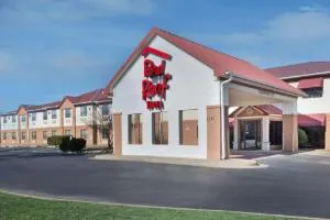 Red Roof Inn North Little Rock hotel thumbnail 5