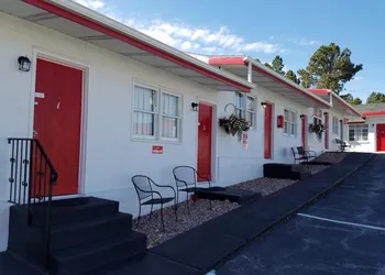 Rocket Motel hotel thumbnail 8