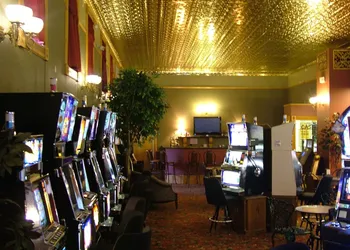 Martin & Mason Hotel hotel thumbnail 8