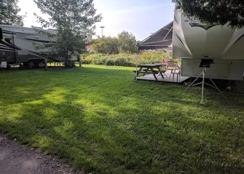 Franklin Motel & Trailer Park hotel thumbnail 6