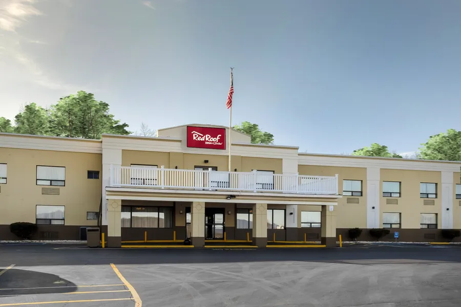 Red Roof Inn & Suites Newburgh – Stewart Airport/ West Point hotel detail image 2