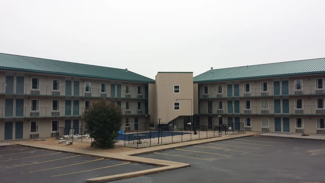 Days Inn by Wyndham Harrison hotel detail image 2