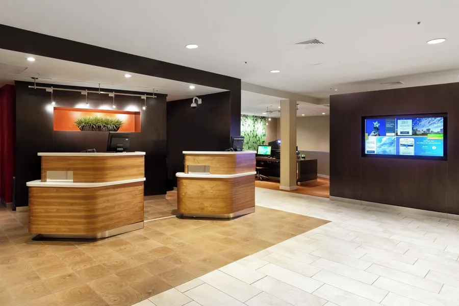 Courtyard by Marriott Dallas-Fort Worth/Bedford hotel detail image 6