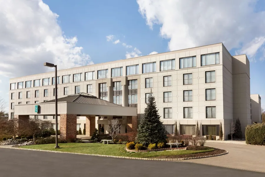 Embassy Suites by Hilton Piscataway Somerset hotel detail image 2