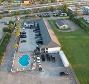 Sunrise Inn & Suites hotel detail image 3