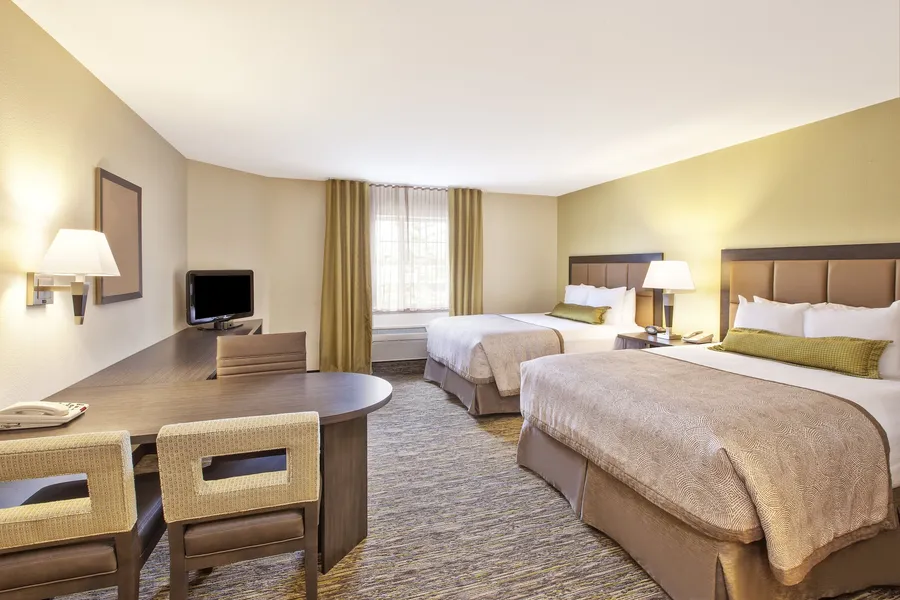 Candlewood Suites Indianapolis Airport by IHG hotel detail image 6