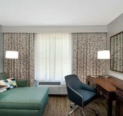 Hampton Inn & Suites Nashville/Franklin (Cool Springs) hotel detail image 7