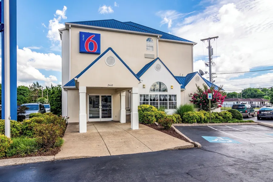Motel 6 Chattanooga, TN - Downtown hotel detail image 2