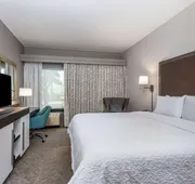 Hampton Inn Milwaukee-Airport hotel detail image 4