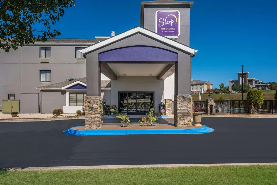 Sleep Inn & Suites Cullman I-65 exit 310 hotel detail image 2