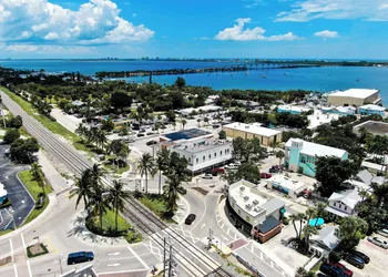 Jensen Beach Inn hotel thumbnail 2