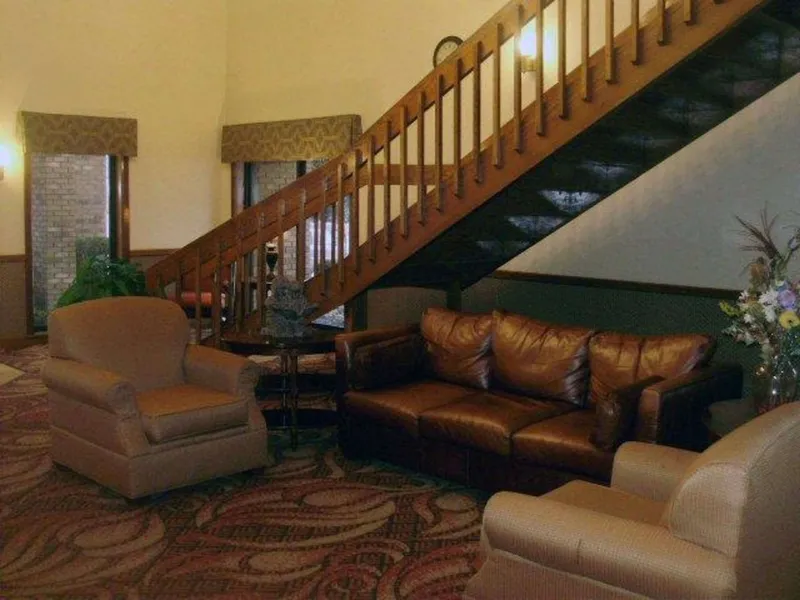 Quality Inn & Suites Searcy I-57 hotel detail image 2
