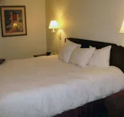 Quality Inn & Suites Searcy I-57 hotel detail image 7