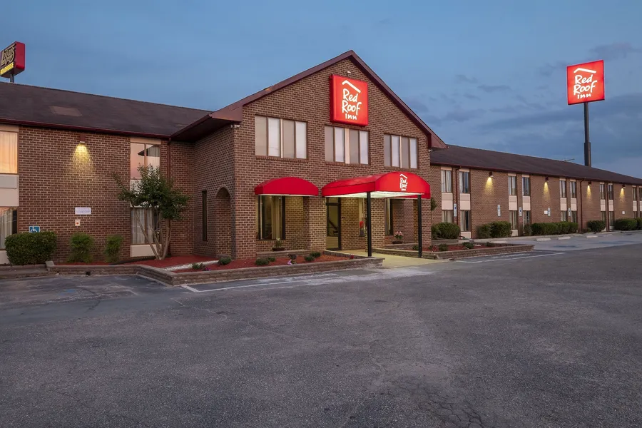 Red Roof Inn Roanoke Rapids hotel detail image 2