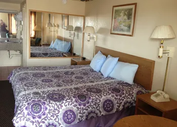 Crown Inn hotel thumbnail 8