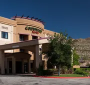 Courtyard by Marriott Santa Clarita Valencia hotel detail image 4