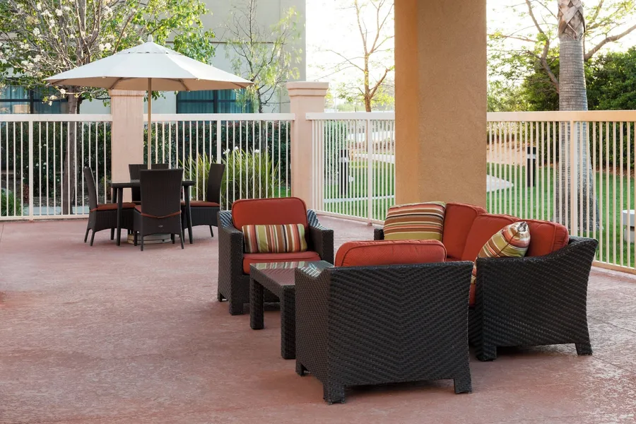 Courtyard by Marriott Santa Clarita Valencia hotel detail image 6