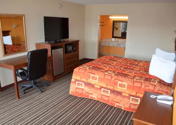 Royal Inn hotel thumbnail 5