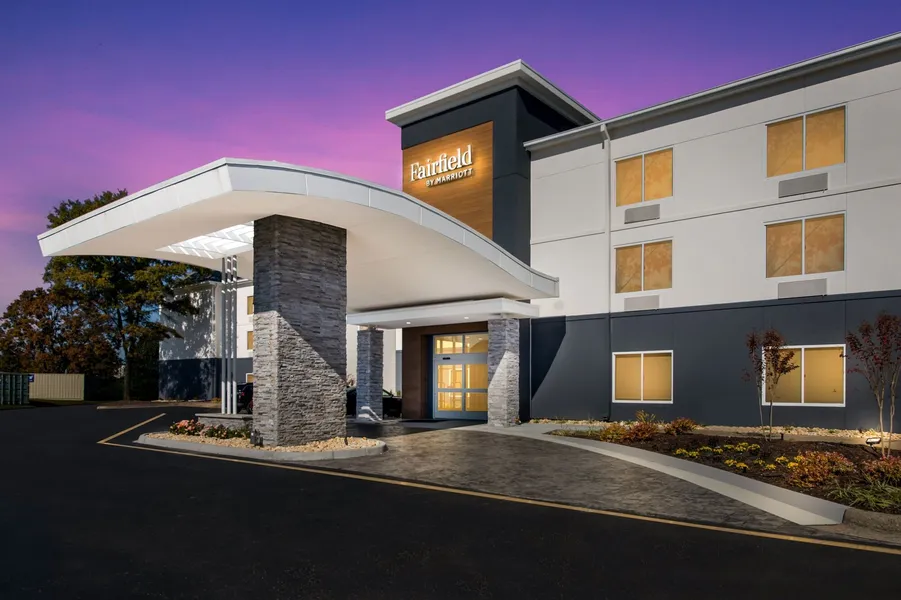 Fairfield Inn and Suites By Marriott Chesapeake hotel detail image 2