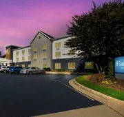 Fairfield Inn and Suites By Marriott Chesapeake hotel detail image 4