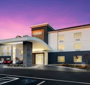 Fairfield Inn and Suites By Marriott Chesapeake hotel detail image 5