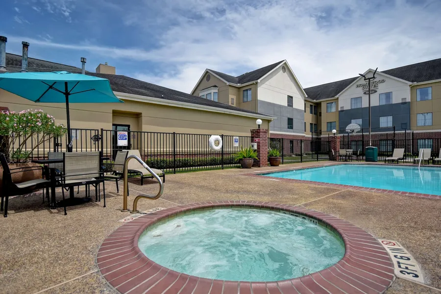 Homewood Suites By Hilton Houston IAH Airport Beltway 8 hotel detail image 2