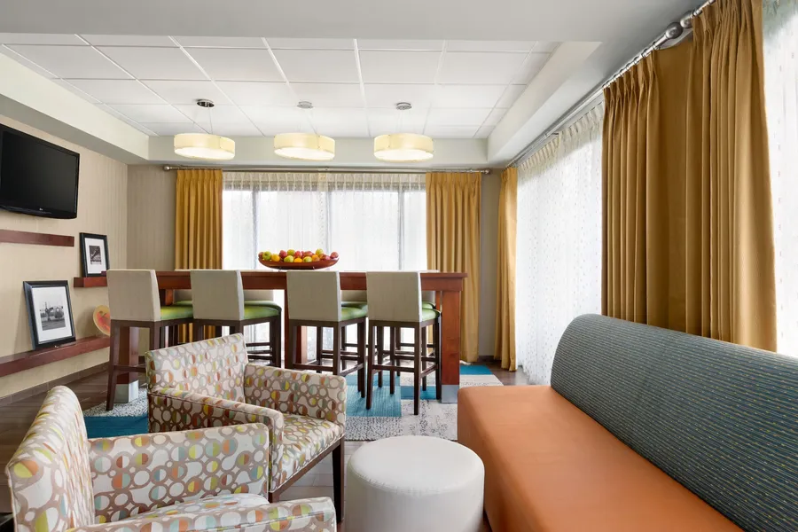 Hampton Inn Philadelphia Mt. Laurel hotel detail image 6