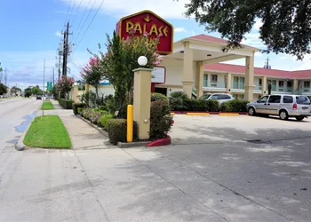 Palace Inn - Antoine hotel thumbnail 6