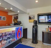 Motel 6 Tempe, AZ - Broadway - ASU hotel detail image 3