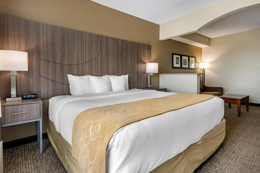 Comfort Suites Tamarac Sawgrass hotel detail image 6