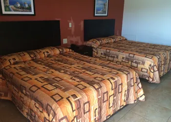 Bayshore Motel hotel thumbnail 5