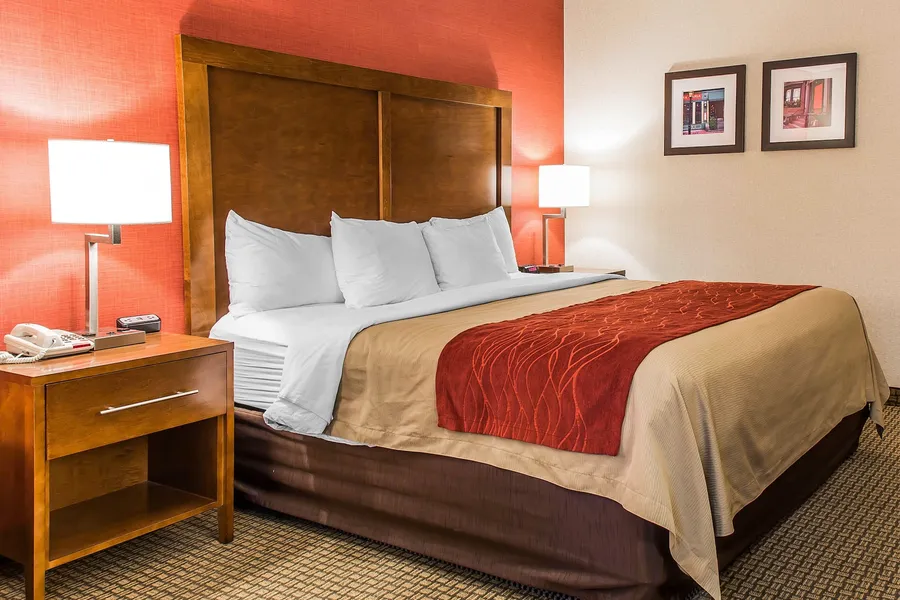 Comfort Inn Boston hotel detail image 2