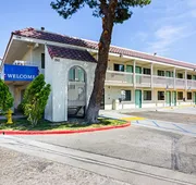 Motel 6 Barstow, CA hotel detail image 5