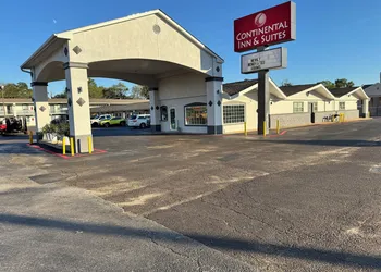 Continental Inn & Suites Nacogdoches TX / SFA University/Downtown hotel thumbnail 2