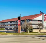Red Roof Inn PLUS+ Chicago - Hoffman Estates hotel detail image 7