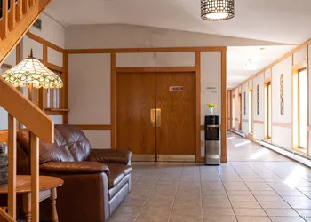 The Dutch Inn hotel thumbnail 5