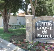 Hunters Lodge Motel hotel detail image 5