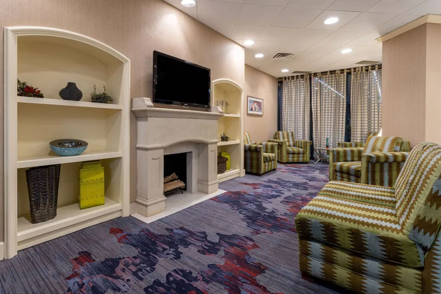 La Quinta by Wyndham Kingsport Tri Cities Airport hotel detail image 6