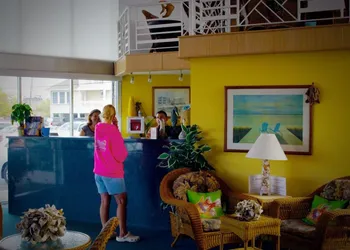 Jolly Roger Motel hotel thumbnail 6