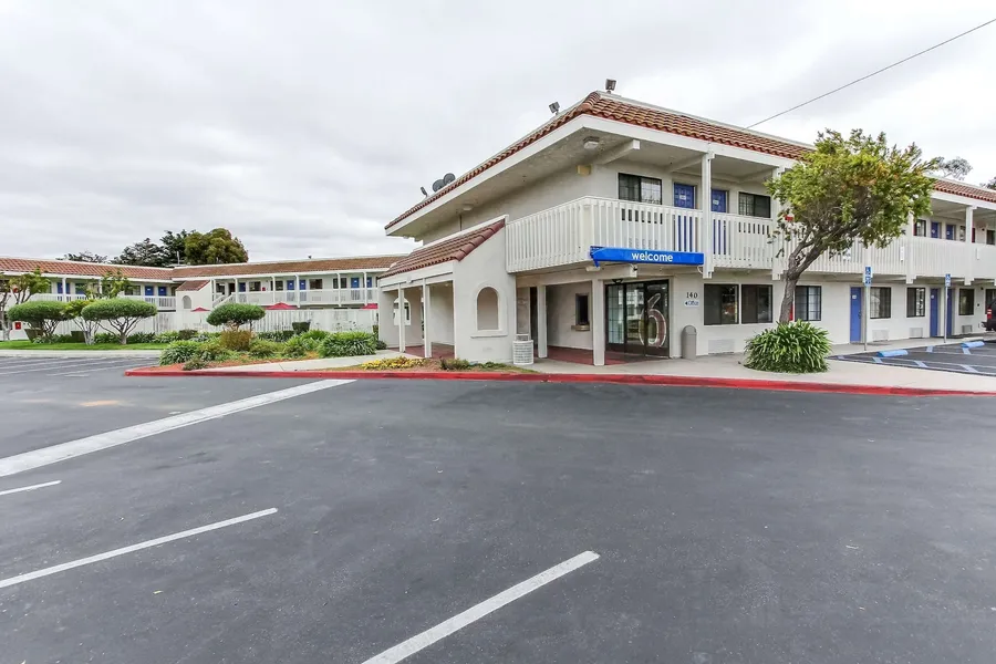 Motel 6 Salinas, CA - North Monterey Area hotel detail image 2