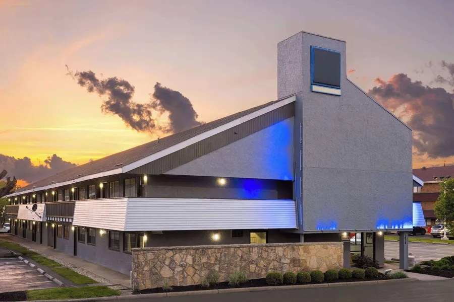 Days Inn by Wyndham Columbus/Worthington hotel detail image 2
