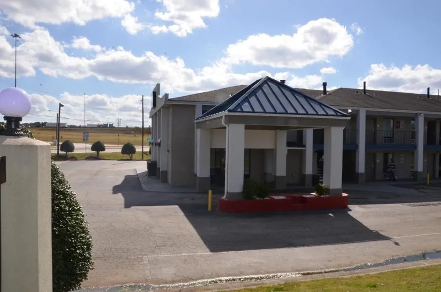 My Home and Suites Covington hotel detail image 2