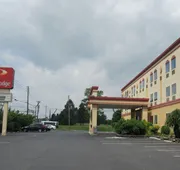 Econo Lodge Carlisle Central hotel detail image 7