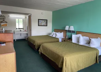 Horseshoe Curve Lodge hotel thumbnail 7